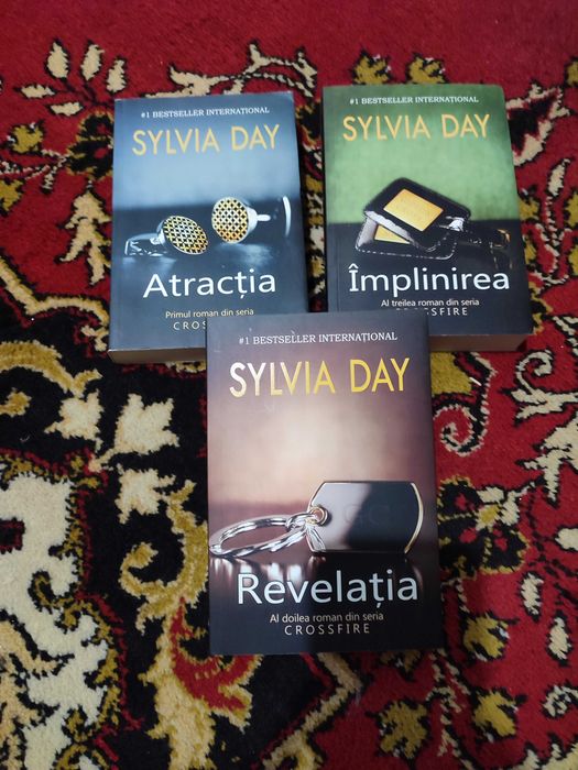 Carte vol 1,2,3 autor Silvia Day