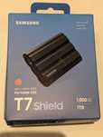 SSD Samsung Portable T7 Shield 1TB USB 3.2 Gen 2