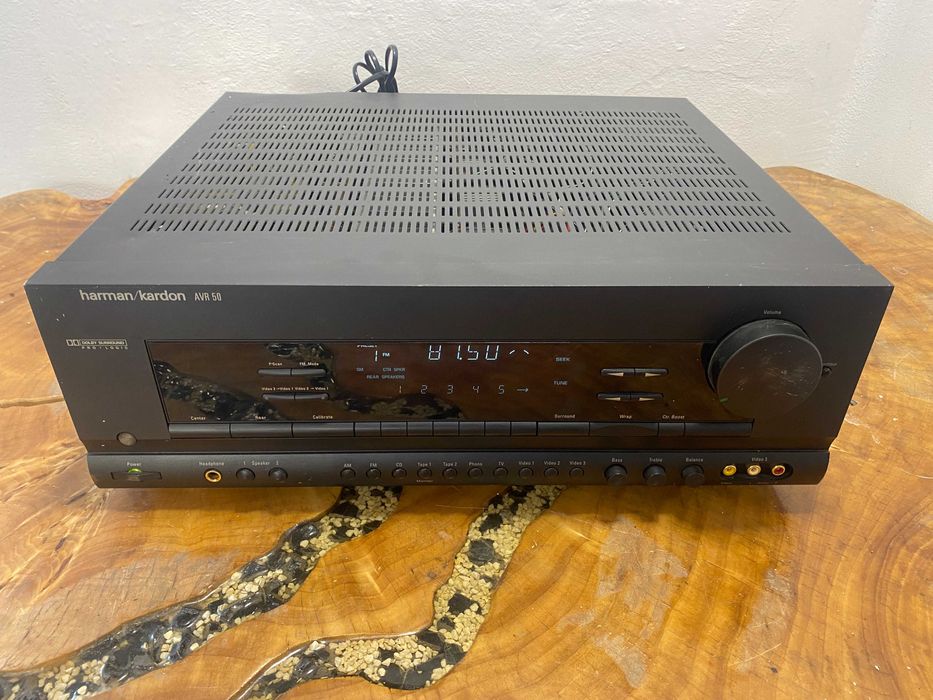 Statie / amplificator harman kardon AVR 50