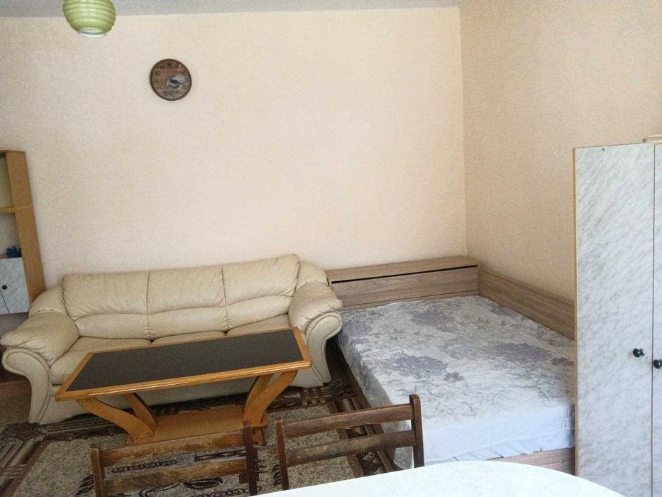 Боксониера за продажба в кв. Тракия