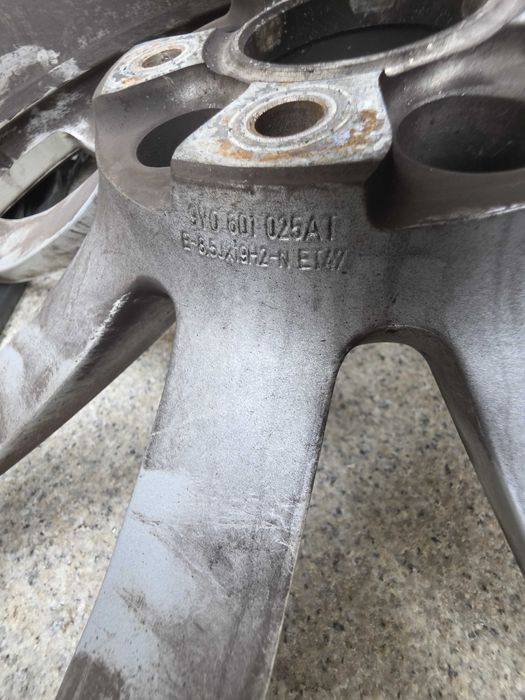 jante 19 cu anvelope iarna michelin. porsche cayenne, panamera, taycan