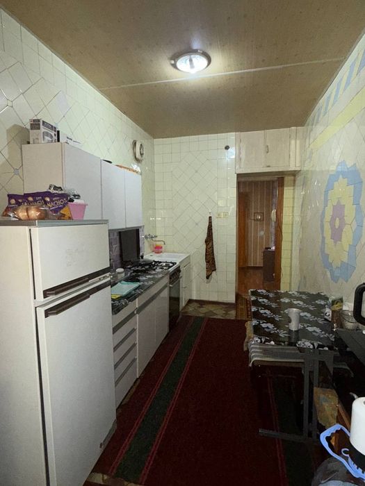 Срочно продаётся 3х комнатная Щайхантахурский район