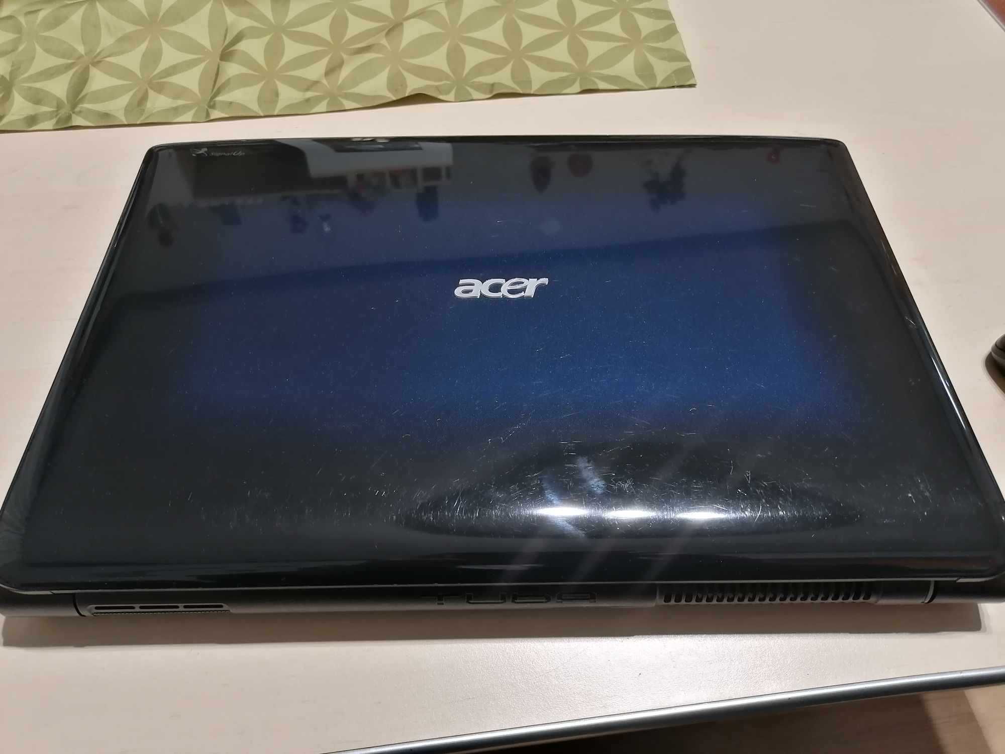Acer Aspire 8930G 18" Intel Quad core NVIDIA, Bluray, Bluetooth
