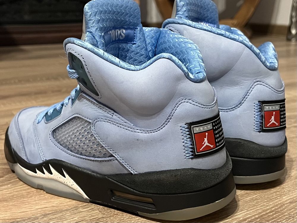 Jordan 5 Retro University Blue