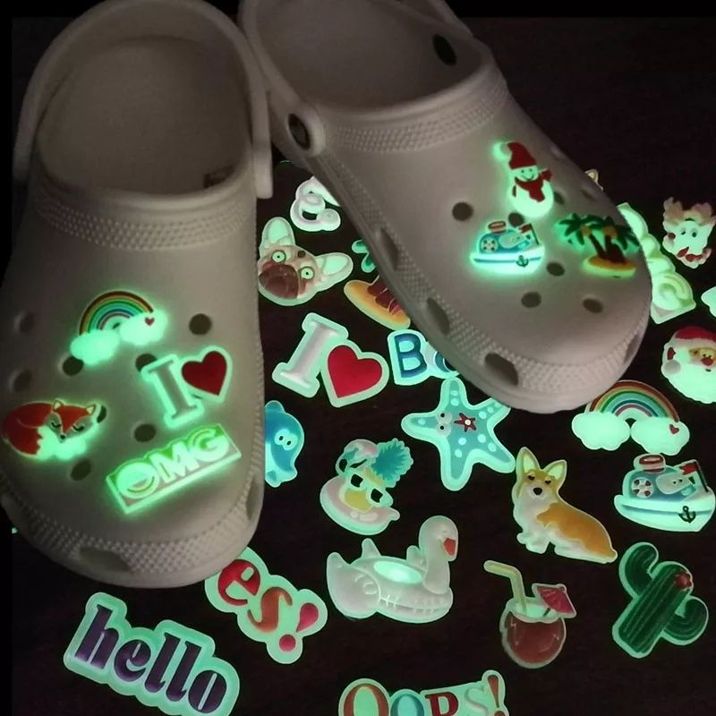 Accesorii JIBBITZ fosforescente pinuri charms pentru Papuci Crocs