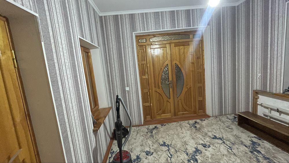 Yangi Toshkent yaqinida 2 xonali uy ijaraga beriladi (erkaklar uchun)