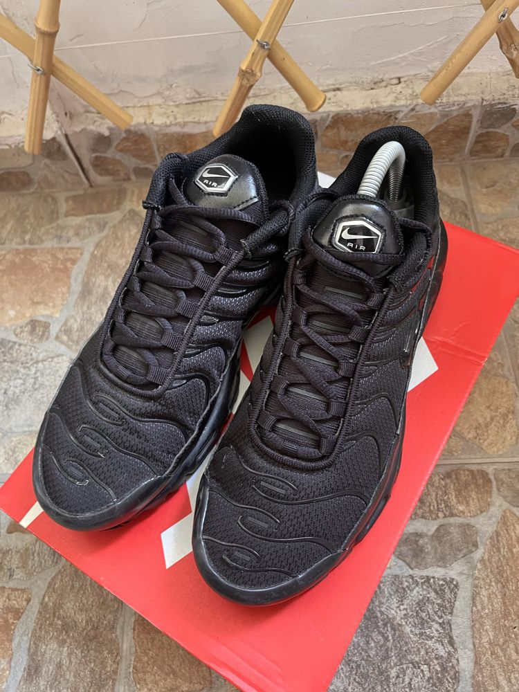 Nike TN Air Max. Обувани 2 пъти.