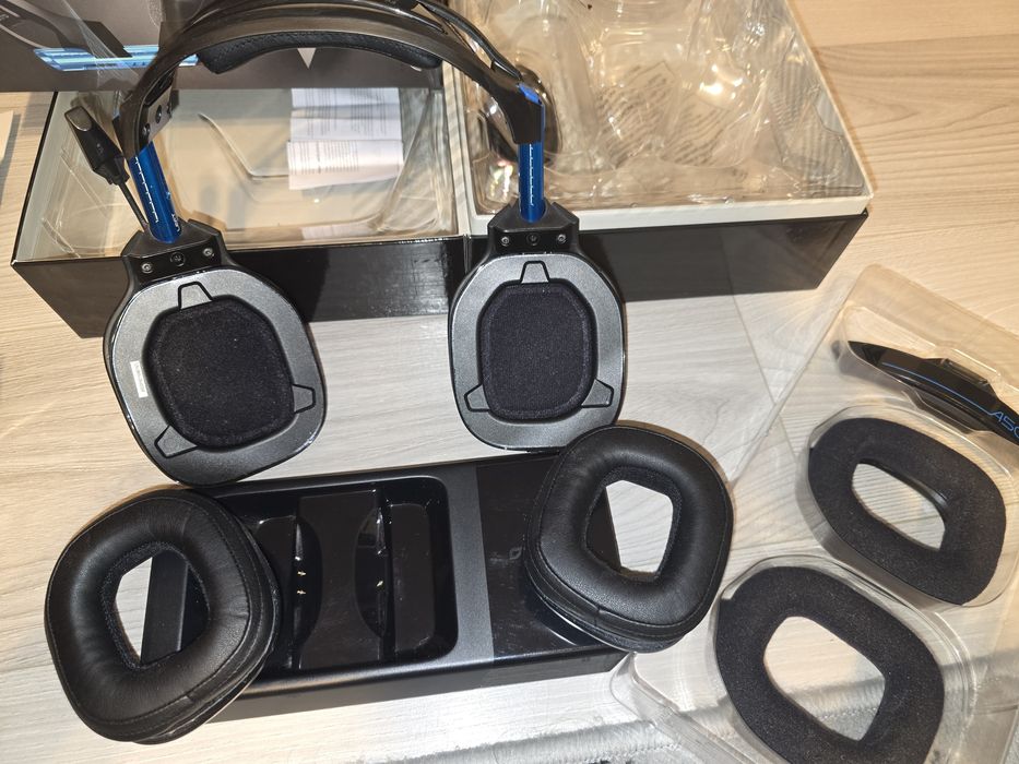 Vand Casti Wireless Astro Gaming A50 gen 3 PlayStation  4 Ps5  Pc
