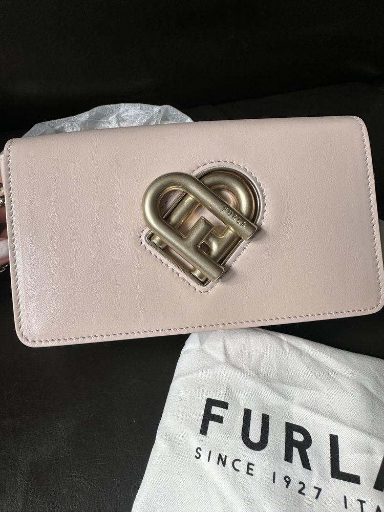 Geanta noua Furla