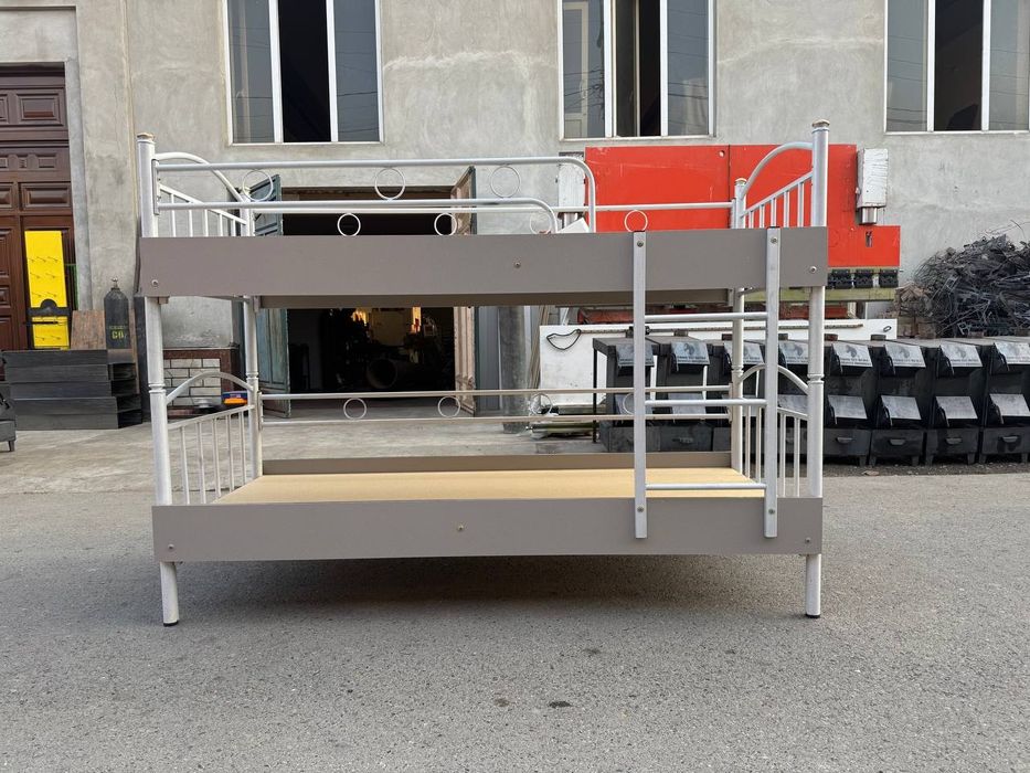 Bolalar uchun 2 etajli kravat