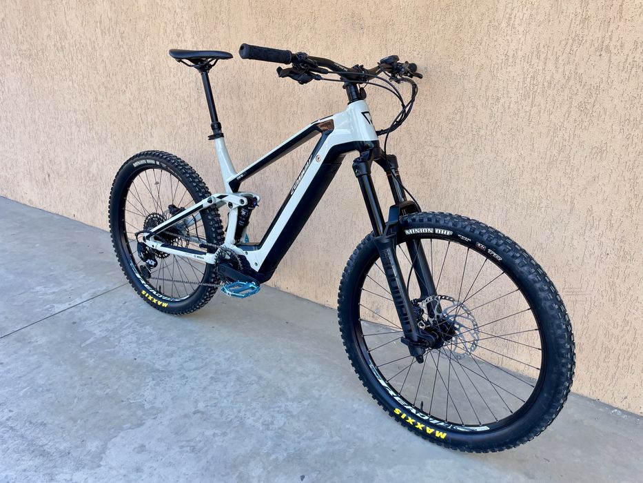 Bicicleta electrica full suspension