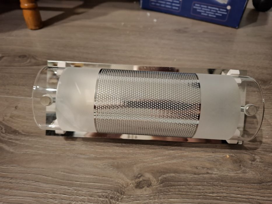 Aplica de perete modernă – sticlă mată – design elegant