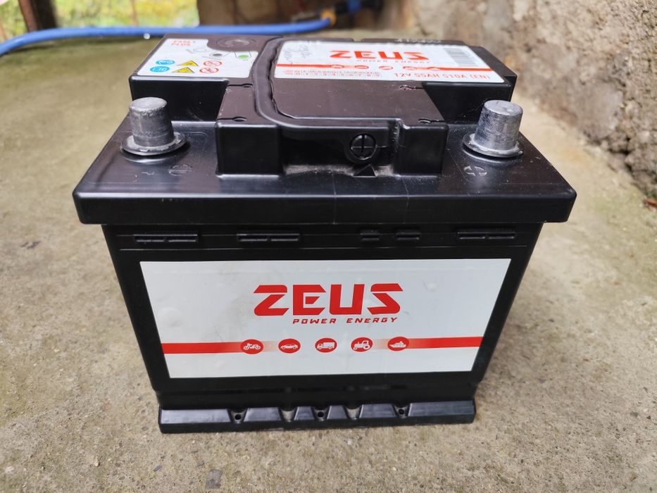 Продавам АКОМУЛАТОР 55 А H 510A. на една година  09. 2024г.