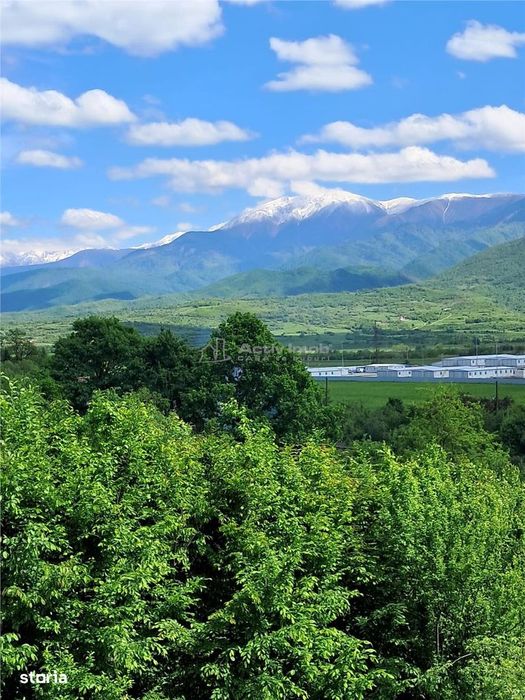 Teren  de vanzare la liziera padurii in Talmaciu