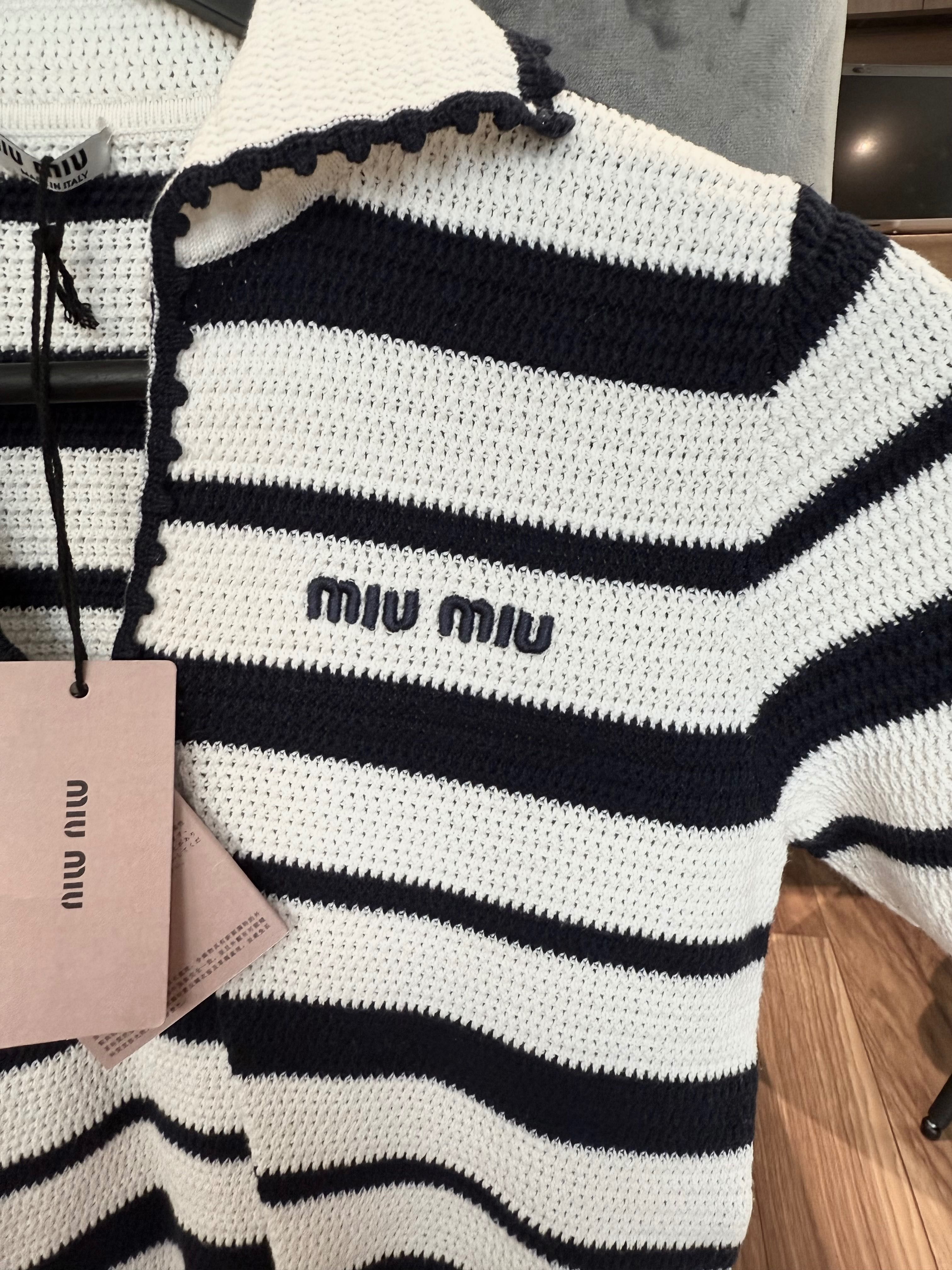 плетена поло Miu Miu