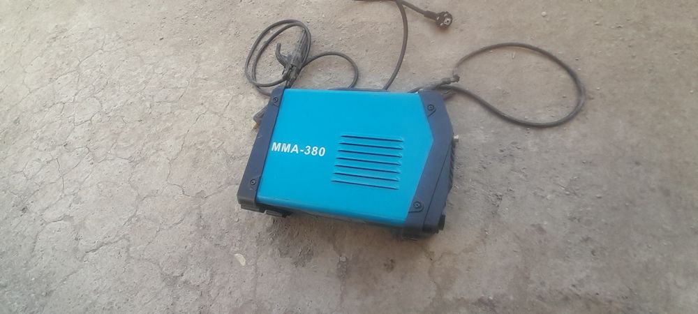 Сварка апарат сотилади 450000 ишлаши зор.