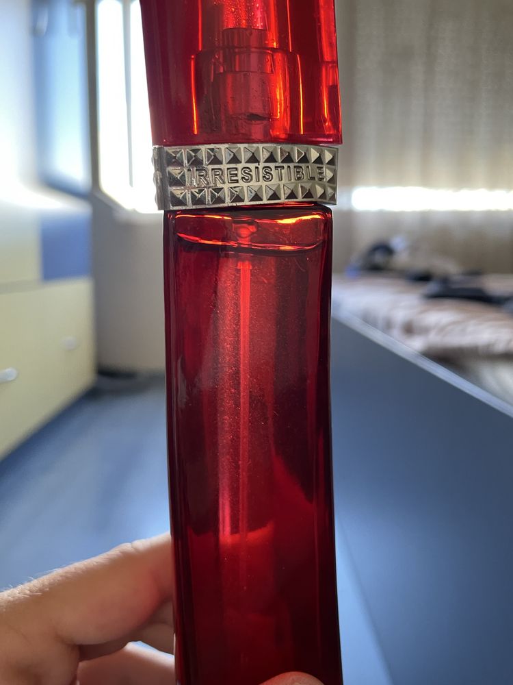 Givenchy Absolutely Irresistible EDP 75 ml