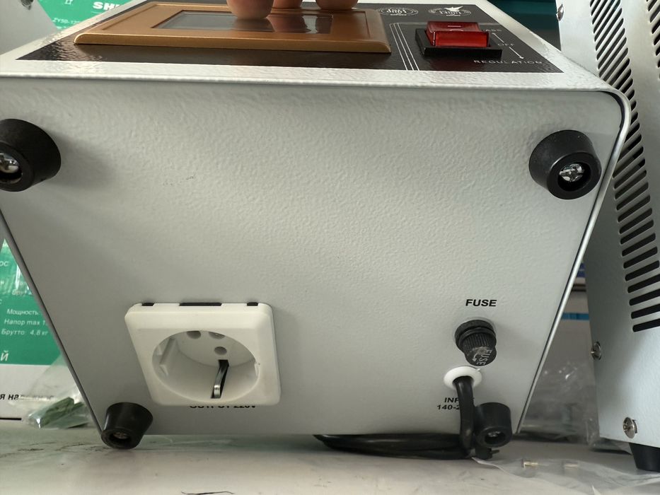 Стабилизатор напряжения SAAB TSD-2 кВт 220 вольт уй жихозлари учун