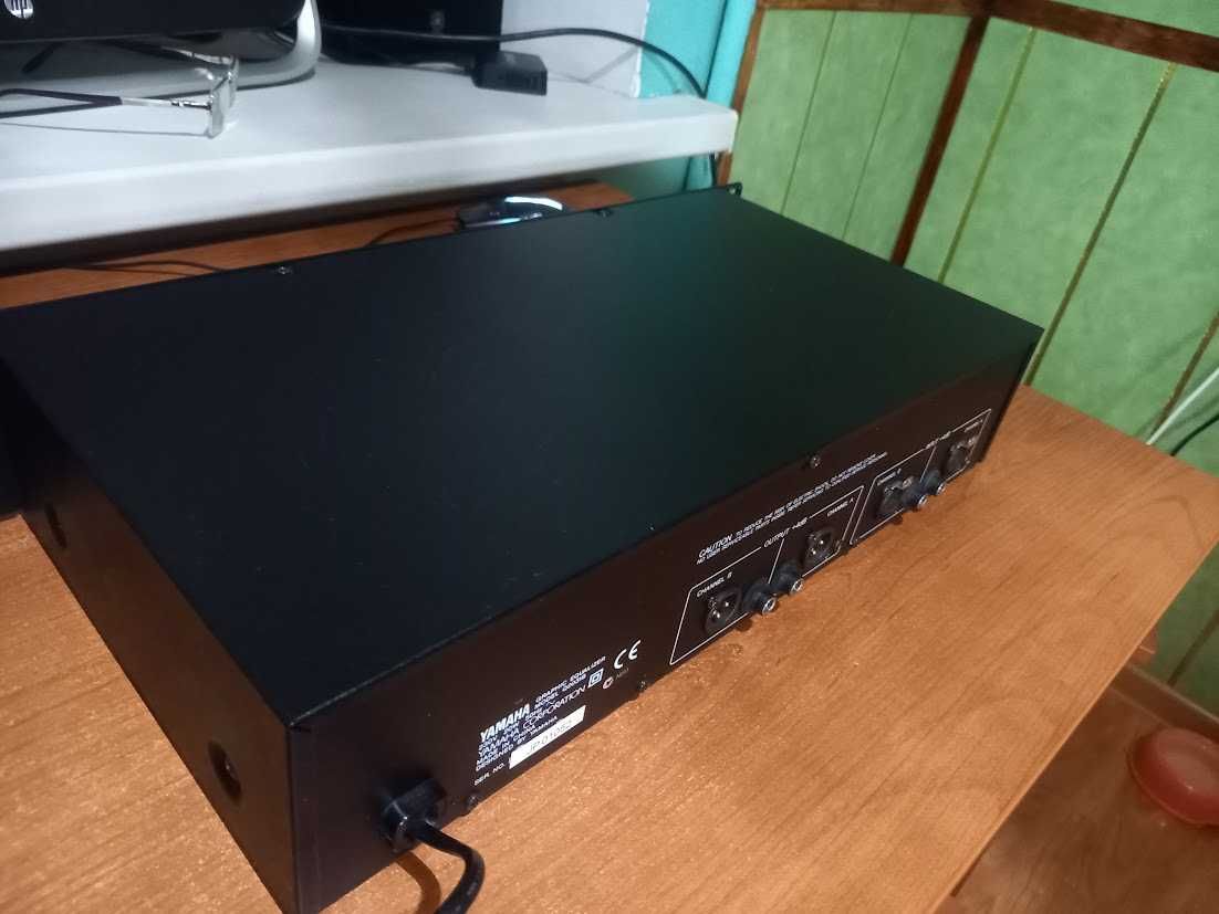 Эквалайзер Yamaha q 2031b