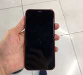 iphone 11 red  soatilad