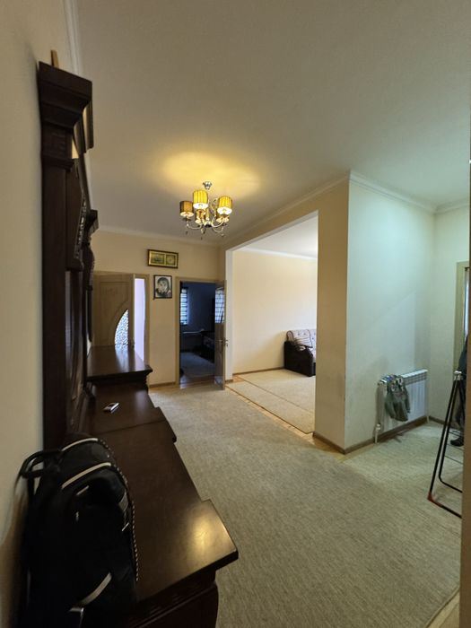 Чилонзор 10 кв 3/8/8 новостройка запчаст бозор