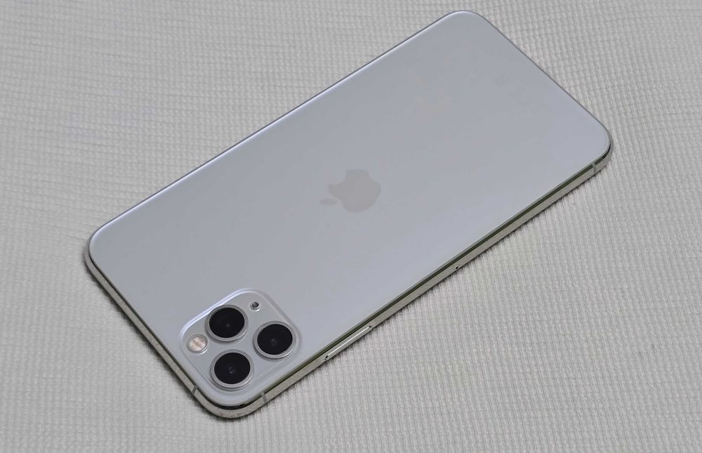 Iphone 11 Pro Max 10/10 Alb!