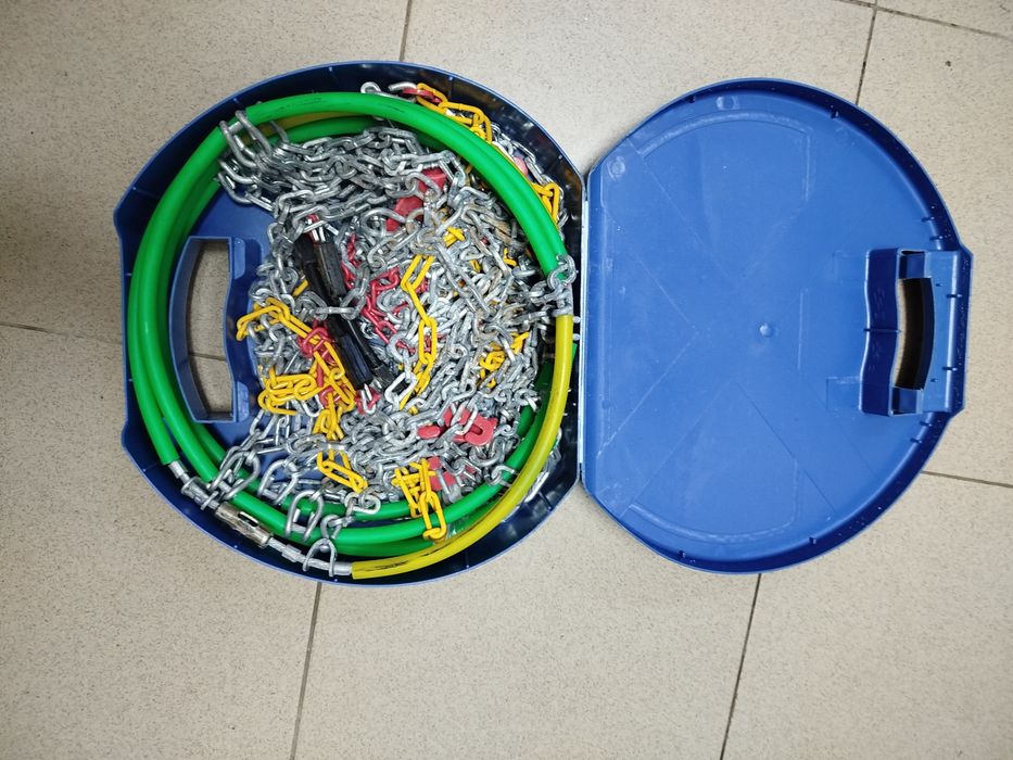 Вериги за сняг за автомобили