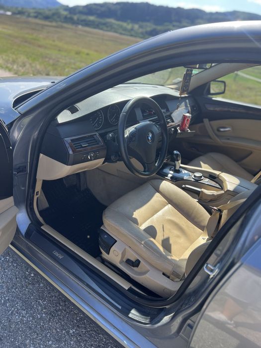Vand Bmw 530 automat