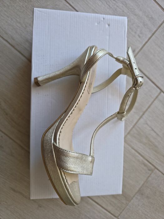 Sandale de ocazie din piele naturala