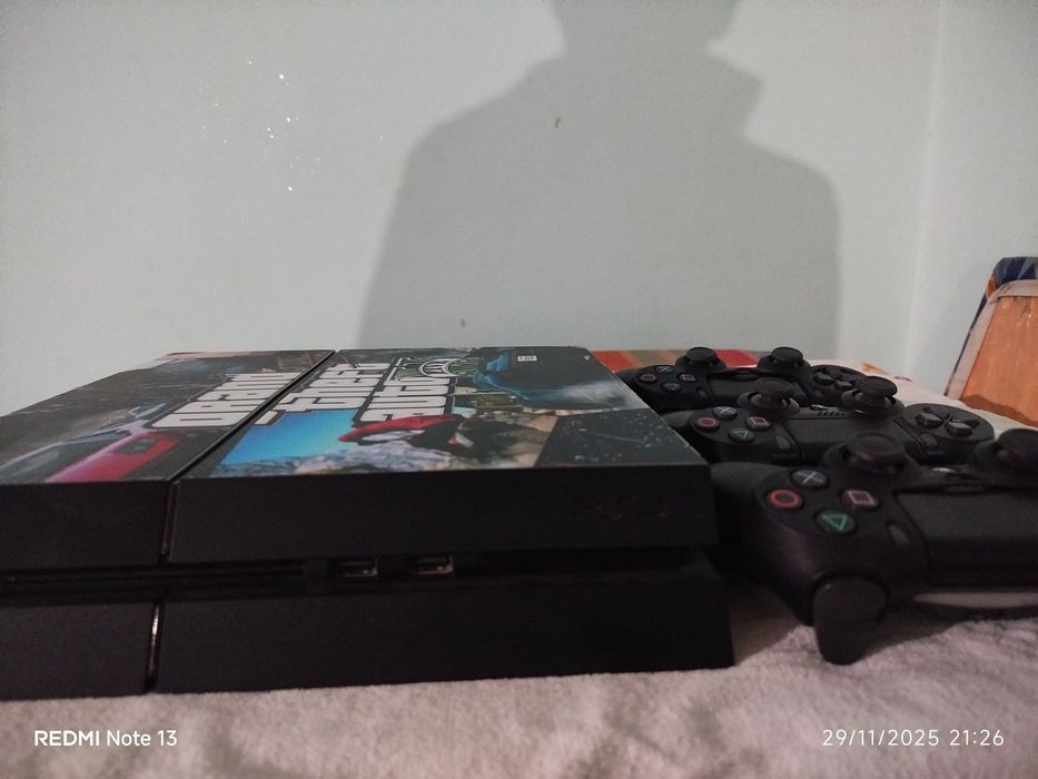 playstation 4 sotiladi