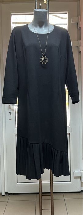 Rochie neagra noua marimea 44-46