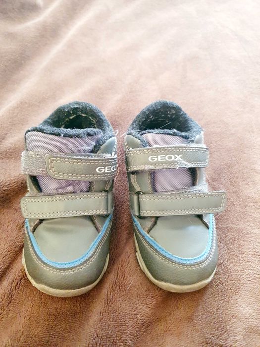 Ghete Geox marimea 22