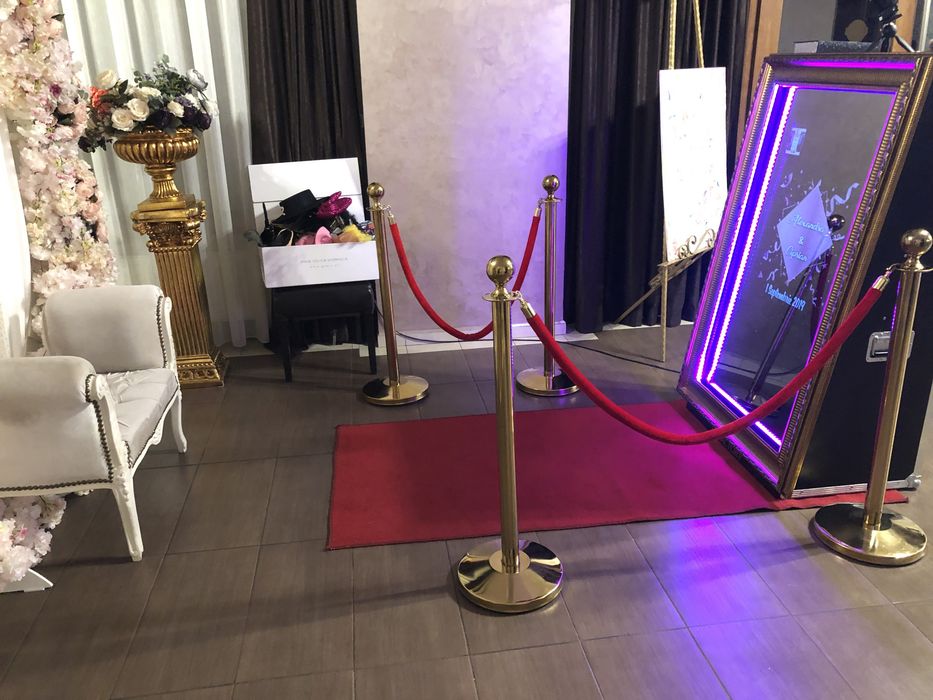 Cabina foto oglinda fum greu dansul mirilor marturii 360 bar tort shot