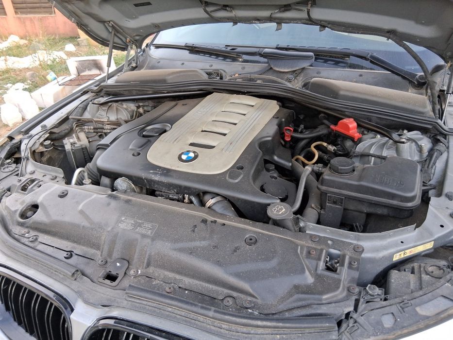 Vand  bmw  e60 volan dreapta