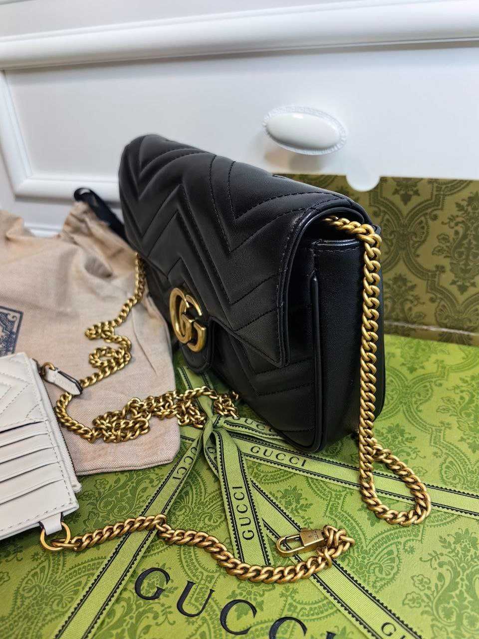 Дамска Чанта Gucci GG MARMONT Super Mini Bag 100% Leather