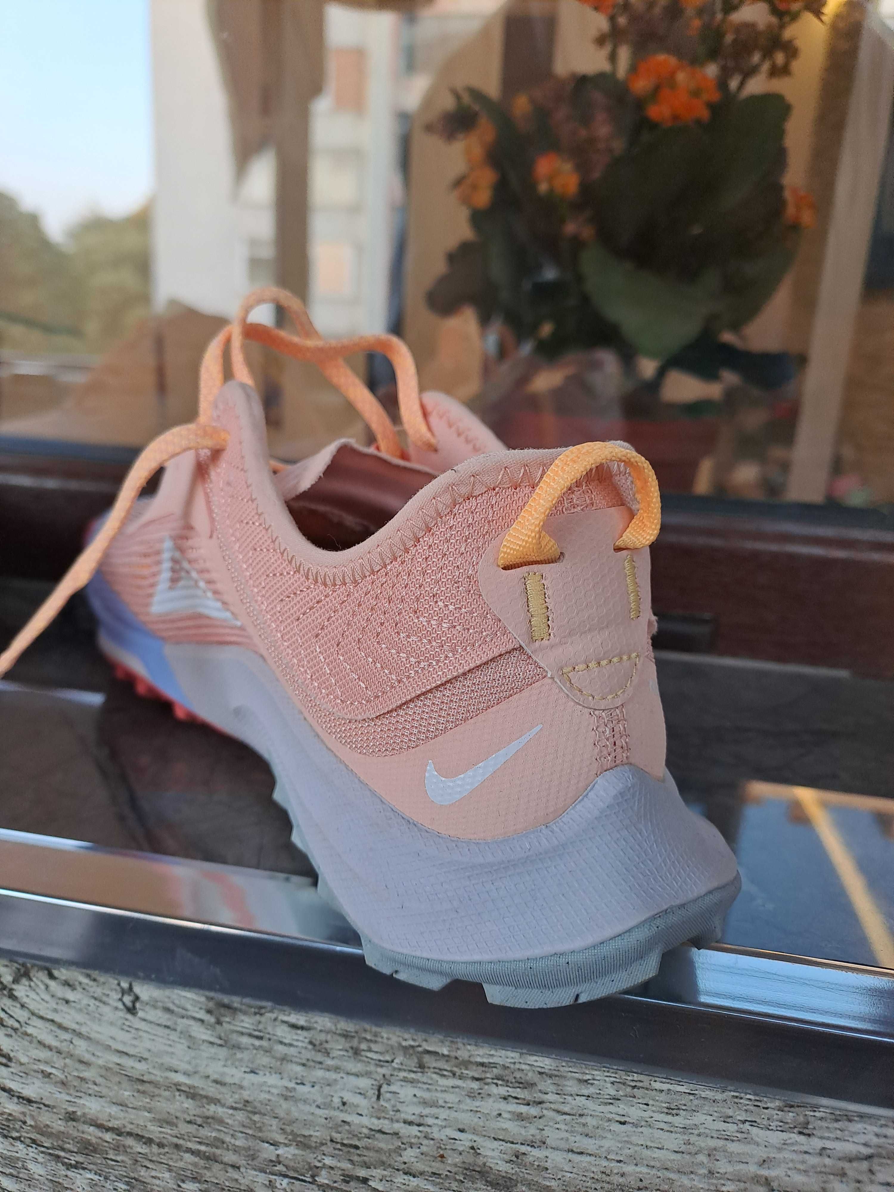 Nike Terra Kiger 8
