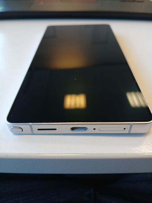 Samsung Galaxy S25 Ultra  Stare impecabilă, baterie 100%