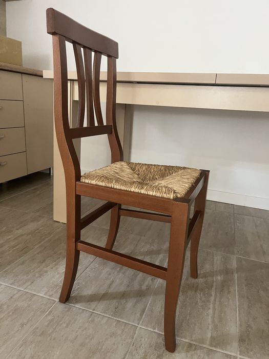 Vand 6 scaune bucatarie