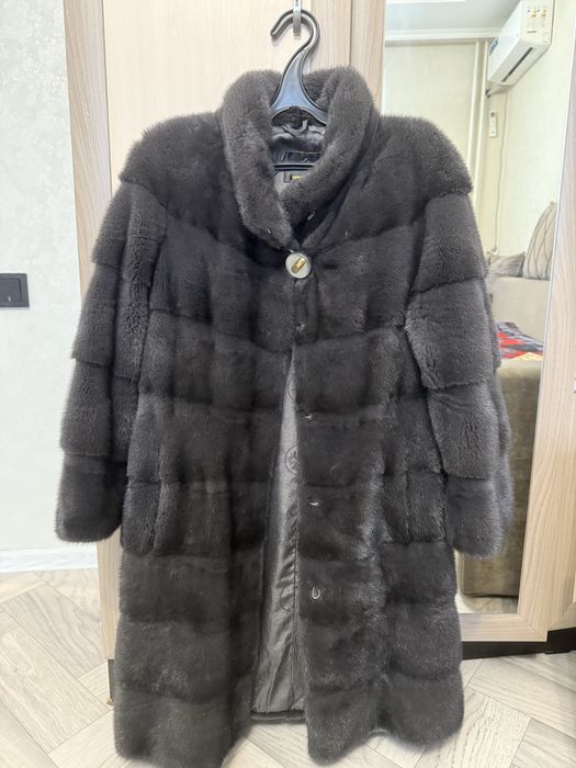 Продам норковую шубу в хорошем состоянии