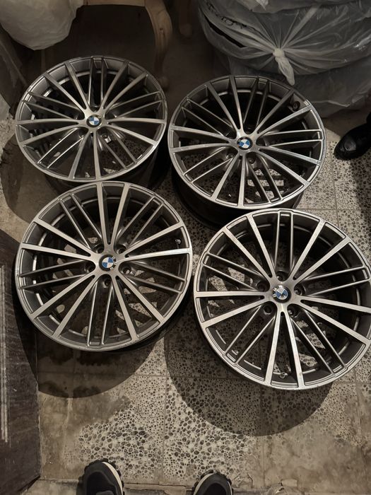 Диски с баллонами зима лето bmw g30 оргинал с датчиком