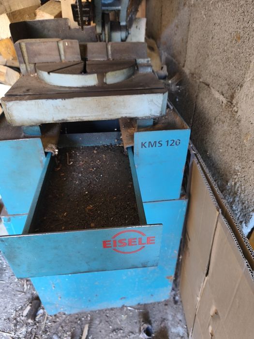 De debitat fier și aluminiu