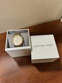 Продам почти новые часы Michael Kors