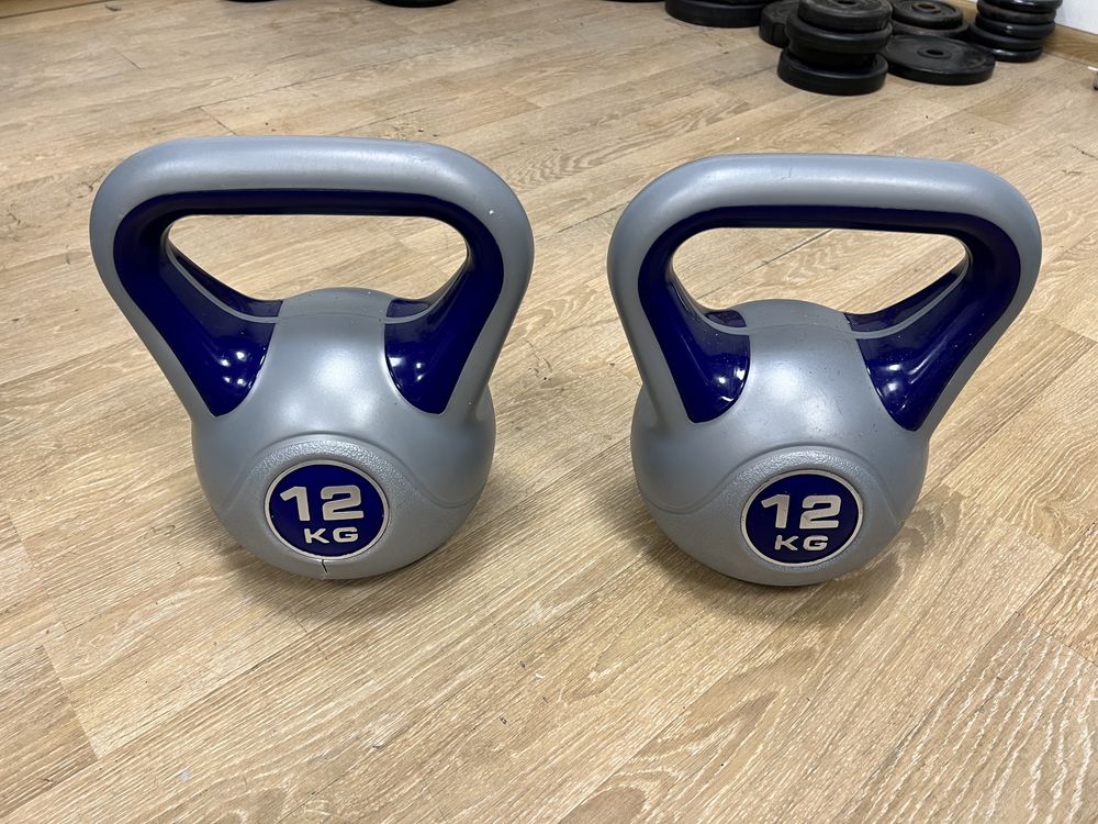 Set kettlebell noi 12 kg+12 kg=24 kg noi Germany pret 200 ron ambele