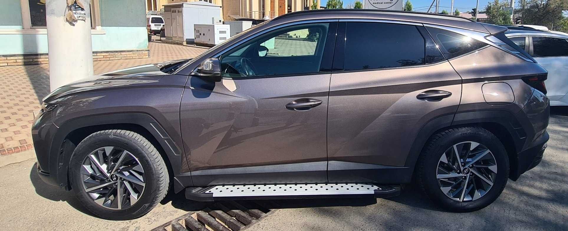 HYUNDAI TUCSON (Zudlik bilan sotiladi)