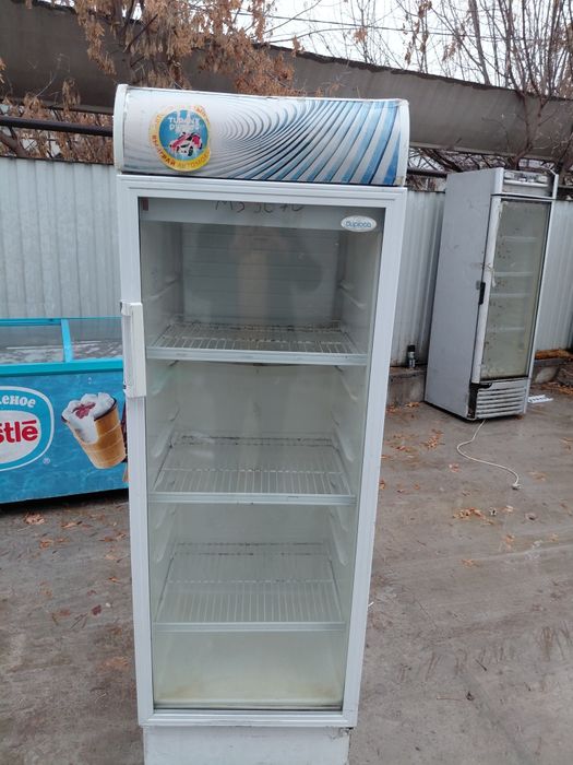 Холодильник Витринный рабочая Доставка есть