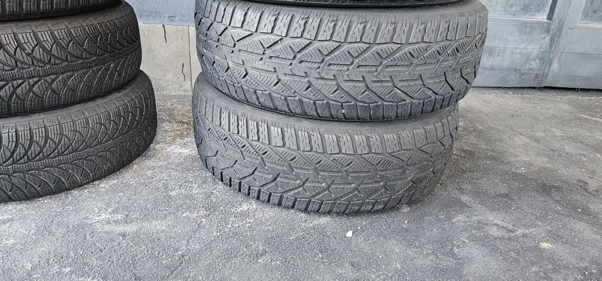 215 65 R 17 Riken iarna