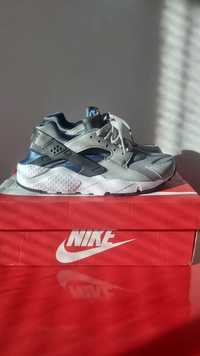 Nike Air Huarache Run (GS) - 37.5 номер