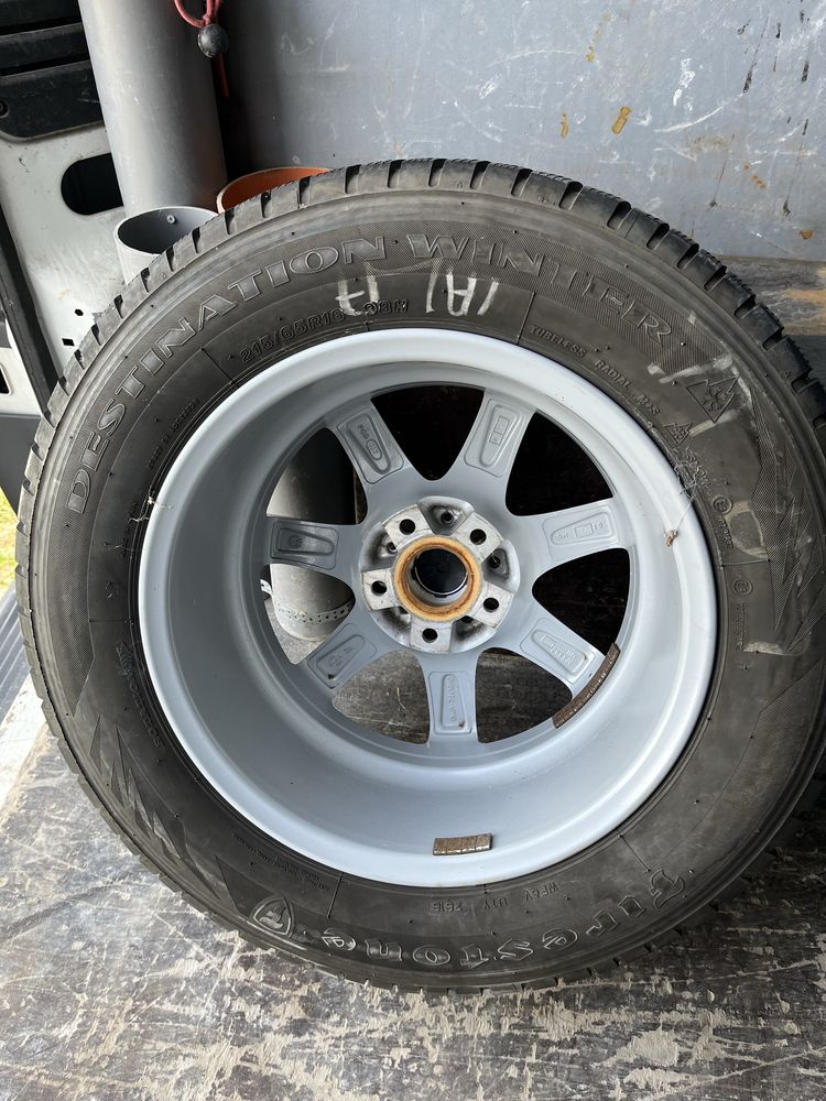 Джанти с гуми за VW Tiguan 5x112 215/65/16