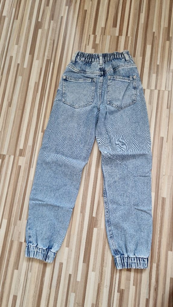 Дънки тип joggers
