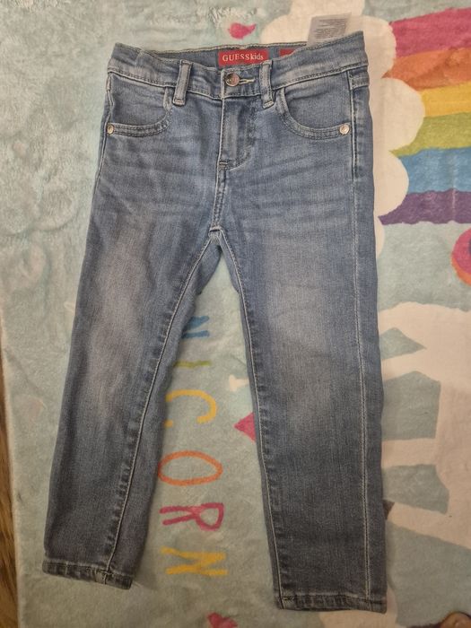 Blugi Guess fetita 4ani